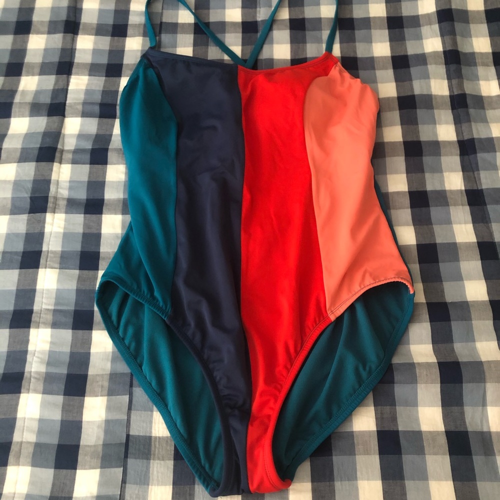 Women’s One Piece Bathing Suite